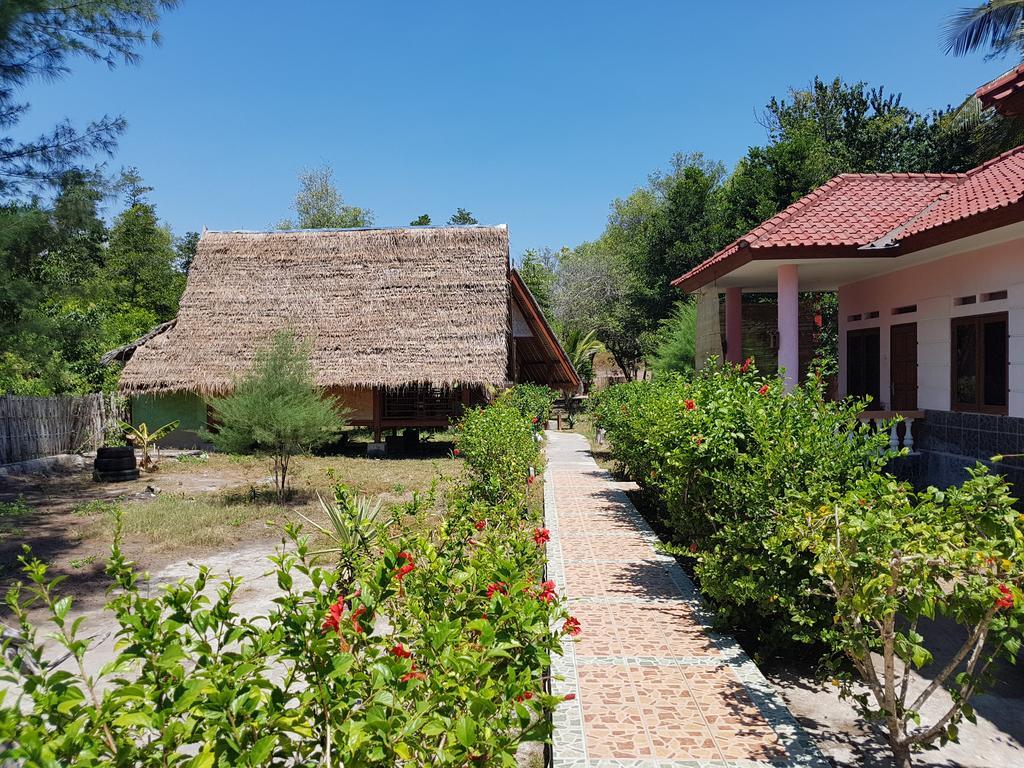 Kalinka Inn Gili Meno Dış mekan fotoğraf