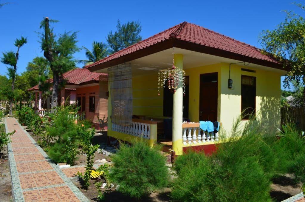 Kalinka Inn Gili Meno Dış mekan fotoğraf